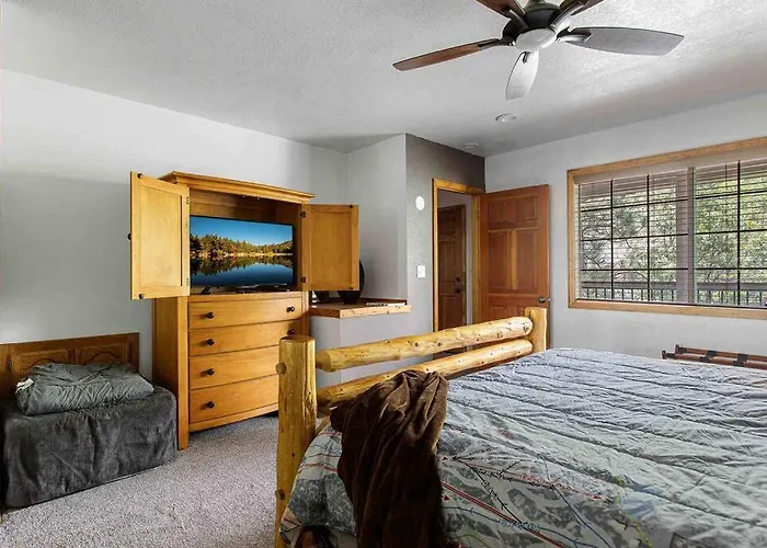 The 717 - Upper Moonridge - Very Close To Resorts!