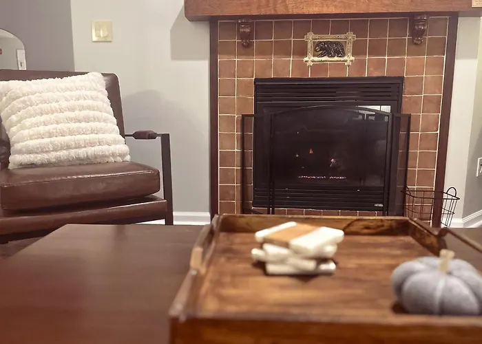 Cozy Mountain View Condo