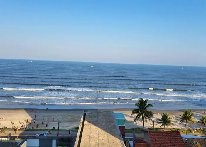 Apto. a 40m da praia - Itanhaém.