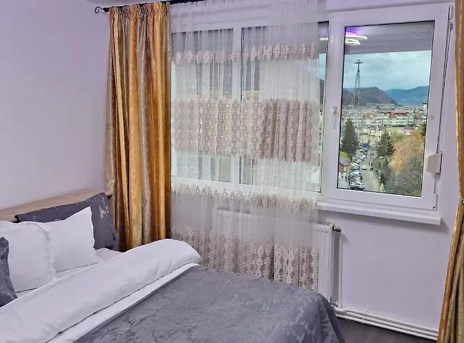 Panoramic Central Apartment