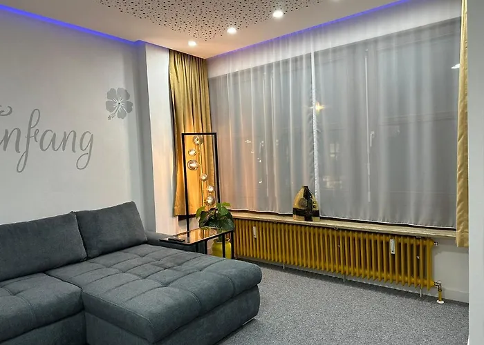 Modern Apartments Neuburg U - TOP - 2 Zimmer, Komfort, Zentrum, Wi-Fi, Smart TV, Stellplatz, Küche