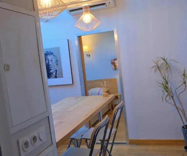 Isabelli Appartement Plein Centre Avec Place De Parking