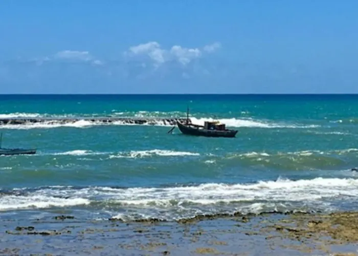 O Paraíso é aqui: Pé na Areia em Arembepe