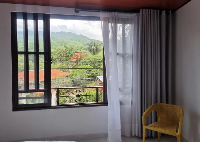 Hotel Wiky House, Antes La Casona De Wiky