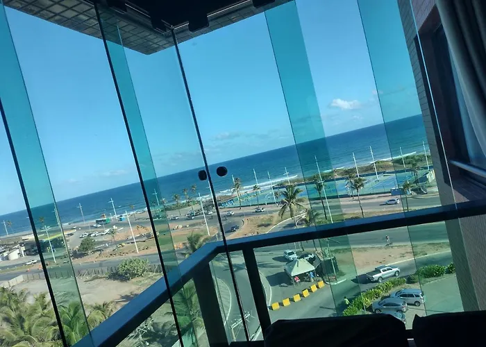 Excelente apartamento 02 quartos frente ao mar