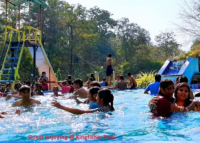 Dandeli Kingfisher Jungle Stay