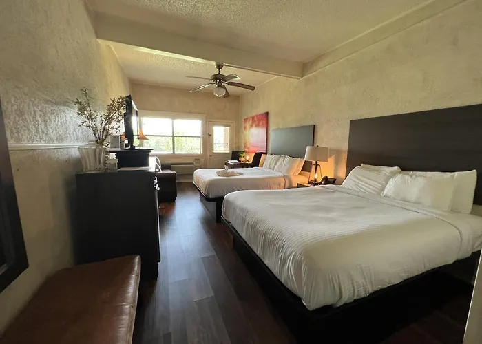 Gr7 - Mountain Harbor Queen Guest Room On Lake Ouachita
