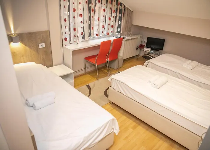 Hotel Dijana