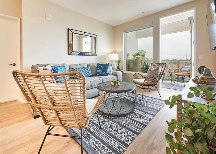 Luxury 2Bd 2Ba, Brand New/Pets/Close To Everything/Boho+Cozy Vibes