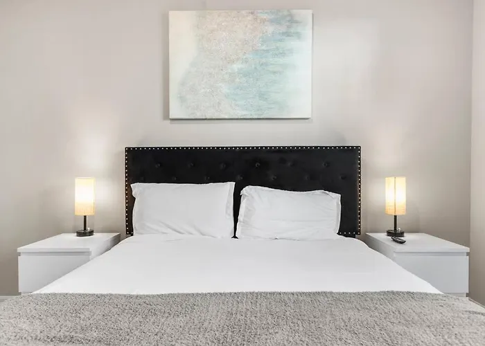 Contemporary Haven With Modern Amenities