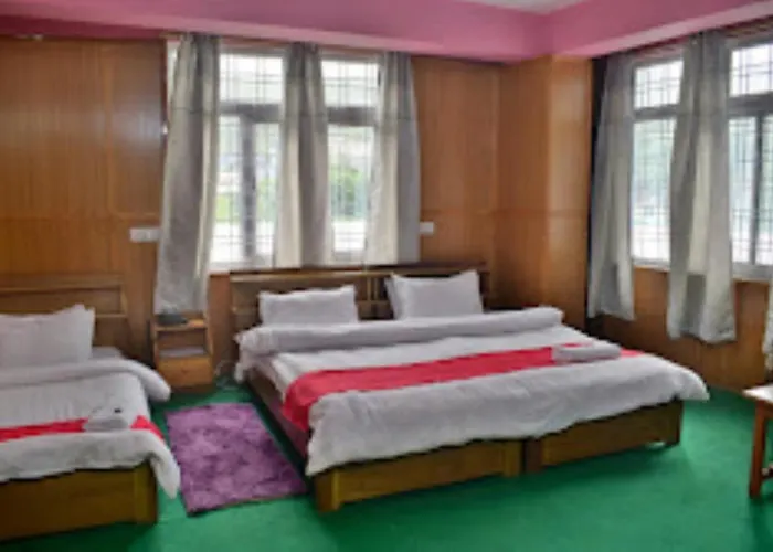 Hotel Tawang Holiday Tawang