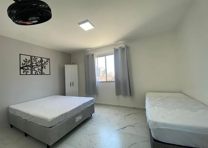 Apartamento 1 quadra do mar em Ipanema - PR