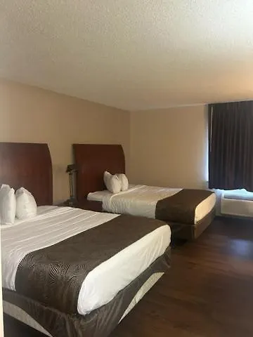 Baymont By Wyndham Battle Creek/I-94