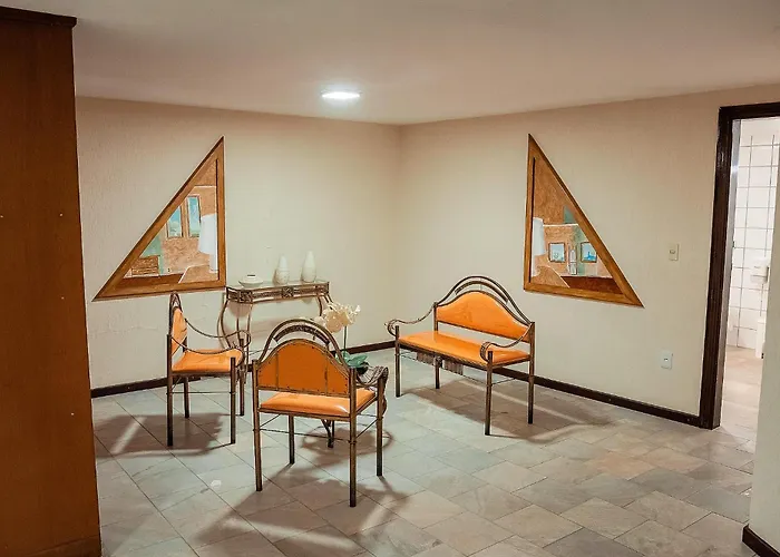 Sakr Hotel
