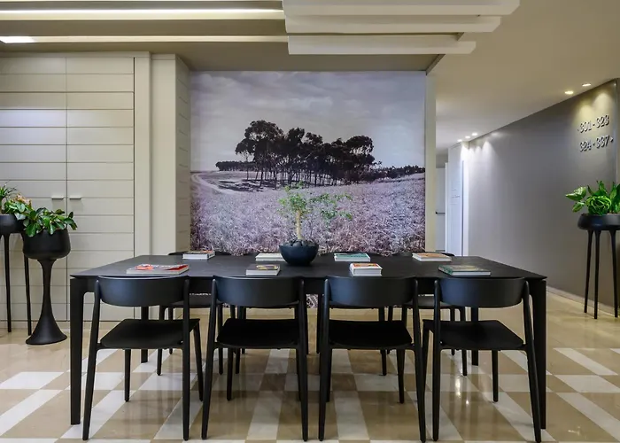 Sadot Hotel Ben Gurion Airport - An Atlas Boutique Hotel