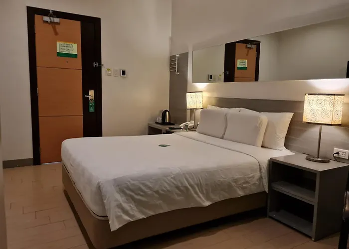Go Hotels Otis - Manila