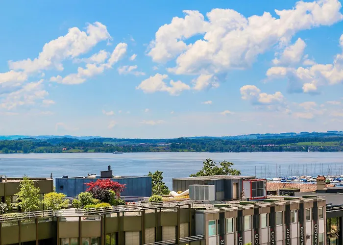 ARISER - Zug Lake View Business Apartment