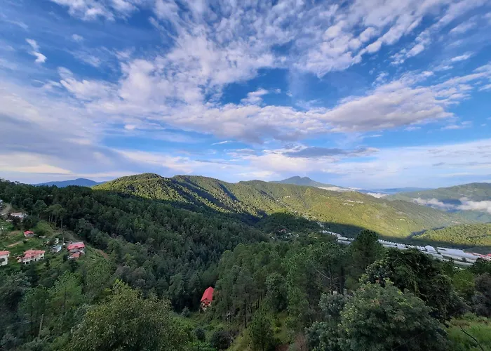 Hotel Chail Residency