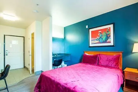 The Vistas 119 Modern Studio With Full Kitchen 1St Floor Great Location