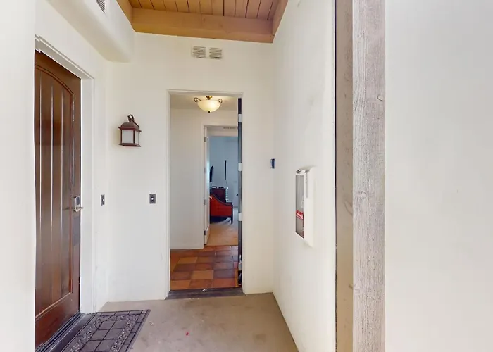 Lv022 Centrally Located Downstairs Lv Studio
