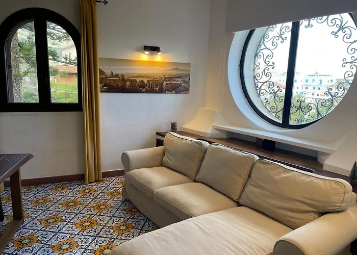 John Sea Suites