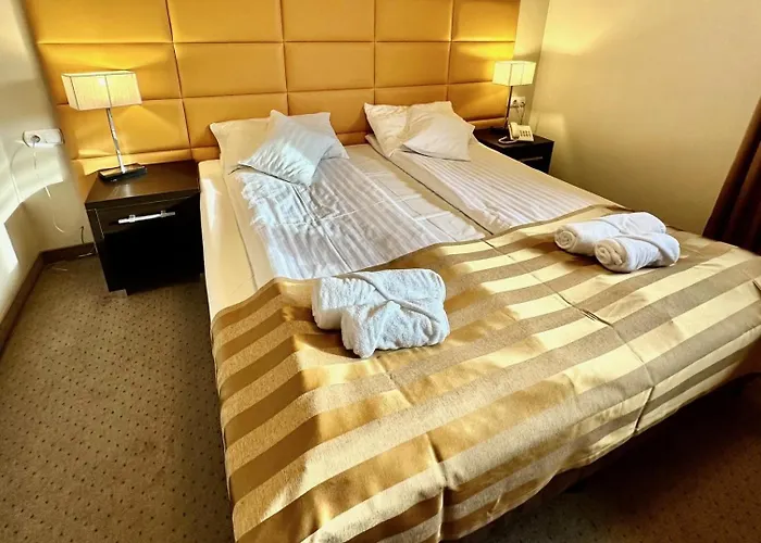 Hotel Pod Debami