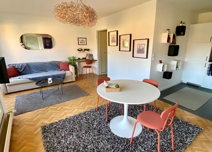 Une Vue Les Pieds Dans L'Eau