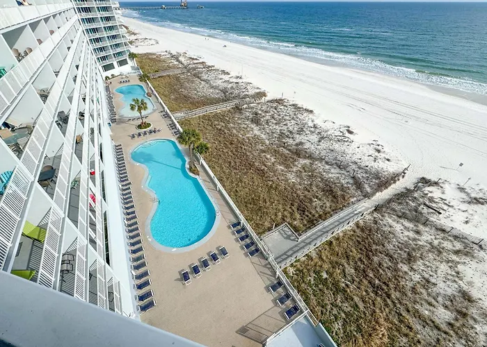 Newly Renovated Luxury Beachfront 2Br2Ba Lighthouse 816