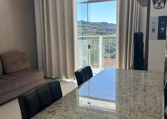 Apartamento inteiro com garagem em Diamantina/MG