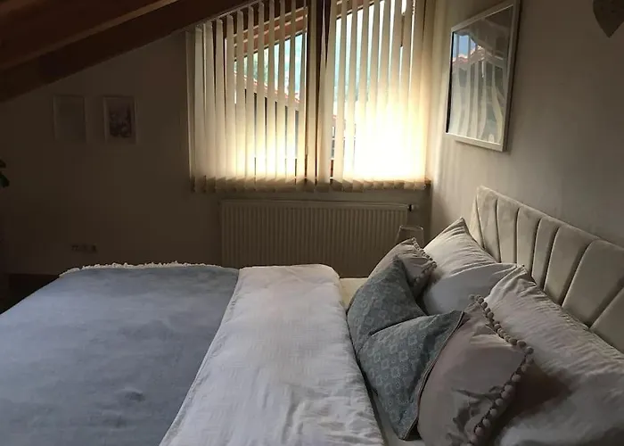 Ferienwohnung Seinerzeit - kuschelige Dachwohnung