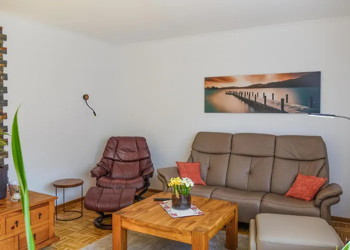 2 Bedroom Cozy Apartment In Finnentrop