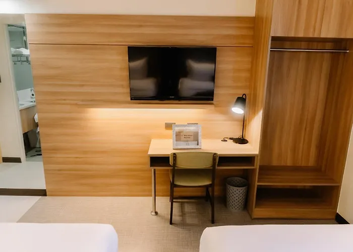 L' Meridian Suites