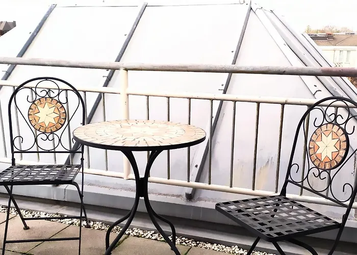 Super Penthouse #9 oder Studio #6 mit Aufzug, Terrasse&Wintergarten im Zentrum