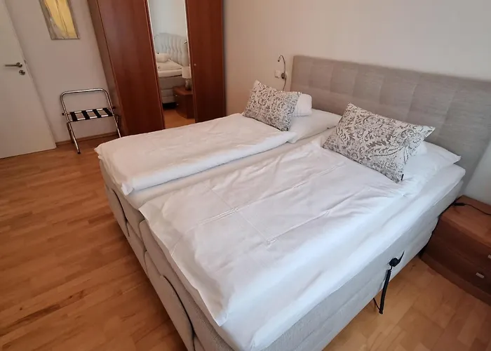 Ferienwohnung Janus Altstadt-Hameln Haus 2 inklusive Parkplatz - mit und ohne Terrasse oder Loggia