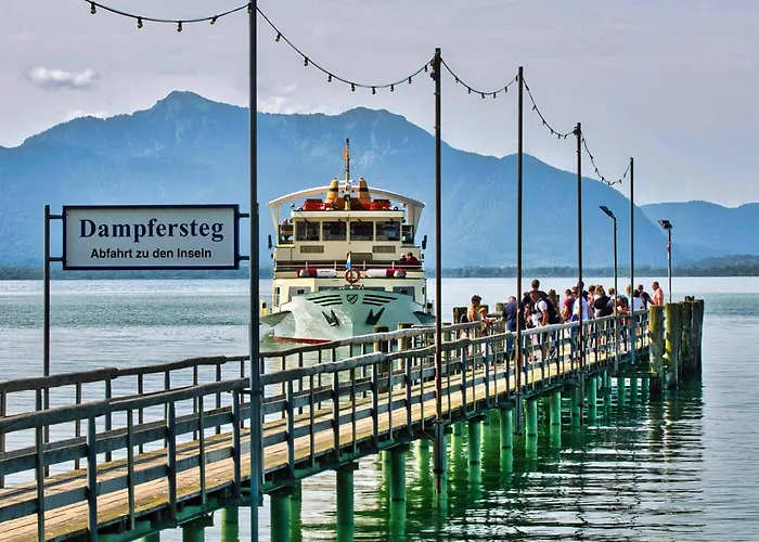 LIEBLINGSECK zertifiziert nachhaltige 5-Sterne Ferienwohnung - Direkt am Chiemsee