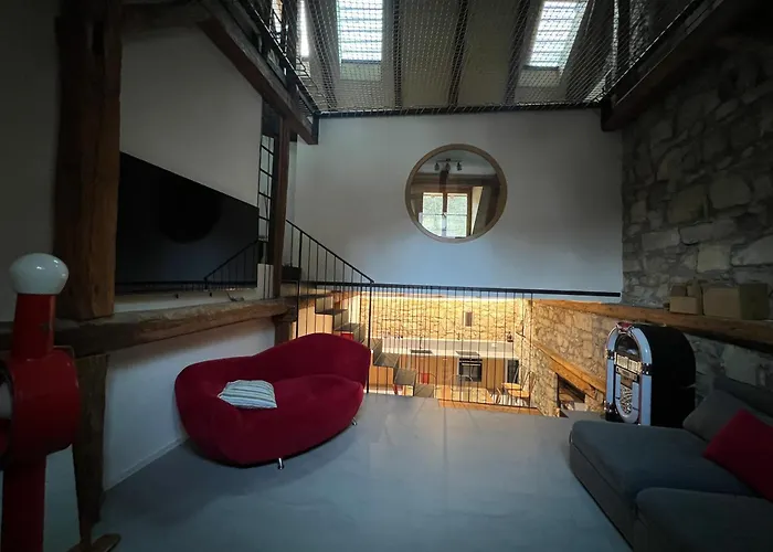 Marys Family Friendly Apartments,Visit Rhine Falls For Free If You Stay 2 Nights, Soho 95M2 2-Bedrooms 2Nd Floor & South Beach 105M2 3-Bedrooms & Loft 115M2 3-Bedrooms Suite With Galerie,Loft Netz 20M2, Pinball, Schaffhausen-Hemmental, Rheinfall 10 K