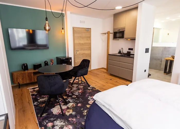 Kaffenija Apartmaji - Free Parking