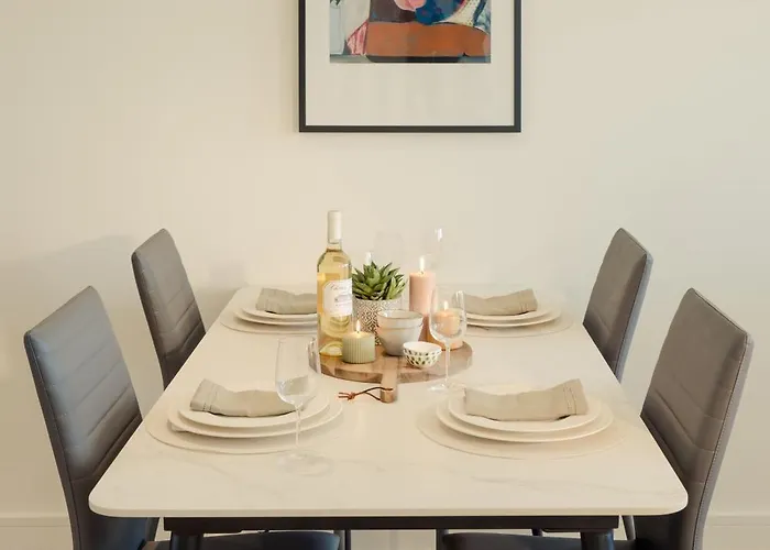 Luxury Apartment Cherrywood Dublin 18