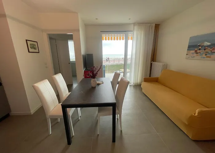 Nuovo Residence Serenissima Frontemare - Agenzia Cocal