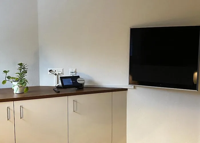 Ferienwohnung Chasa Splerin mit Whirlpool auf Terrasse