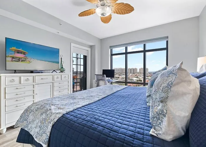 Luxury Condo At Cape Harbour Marina, Water Views!