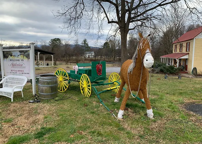 Bill'S On Little Pigeon River