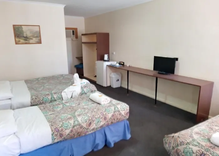 Austral Inn