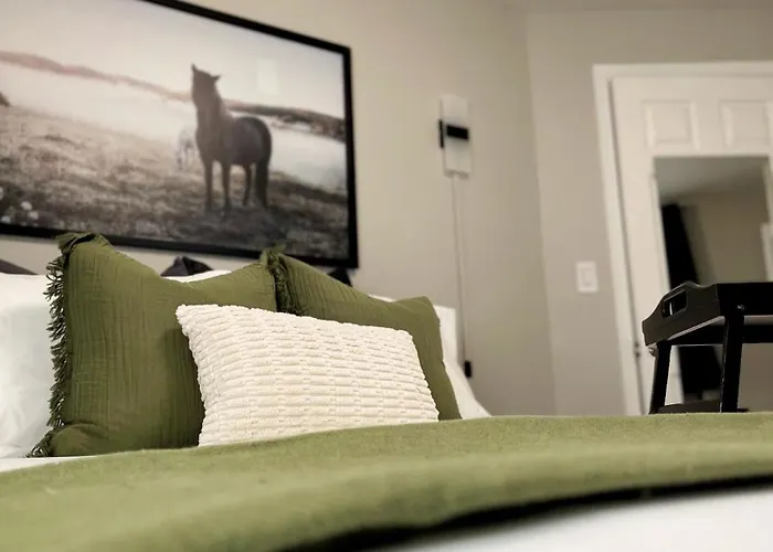 *New* The Cozy Haven, 5 Minutes To Atl Airport