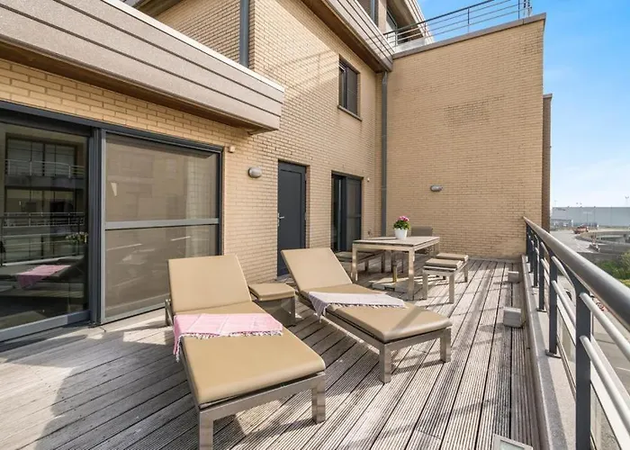 Ruim Appartement Met Heerlijk Zonneterras