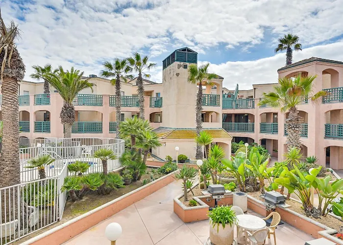 Ocean-View Imperial Beach Condo W/ Community Perks
