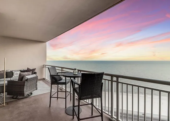 Gorgeous Oceanview 3Br Luxury Condo - Latitude
