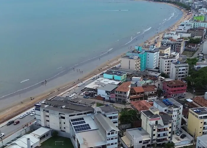 Apartamento sem vista ao mar, à 15 metros da praia de Piúma
