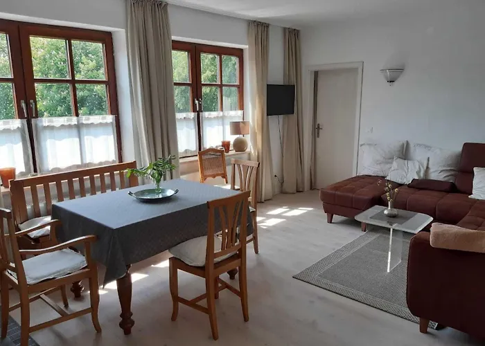 Ferienw Altstadtoase App Tillyschanzenblick Fuldablick