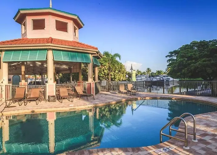 Luxury Condo At Cape Harbour Marina, Water Views!